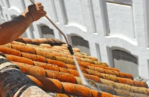 Nettoyage de toitures - Ciron